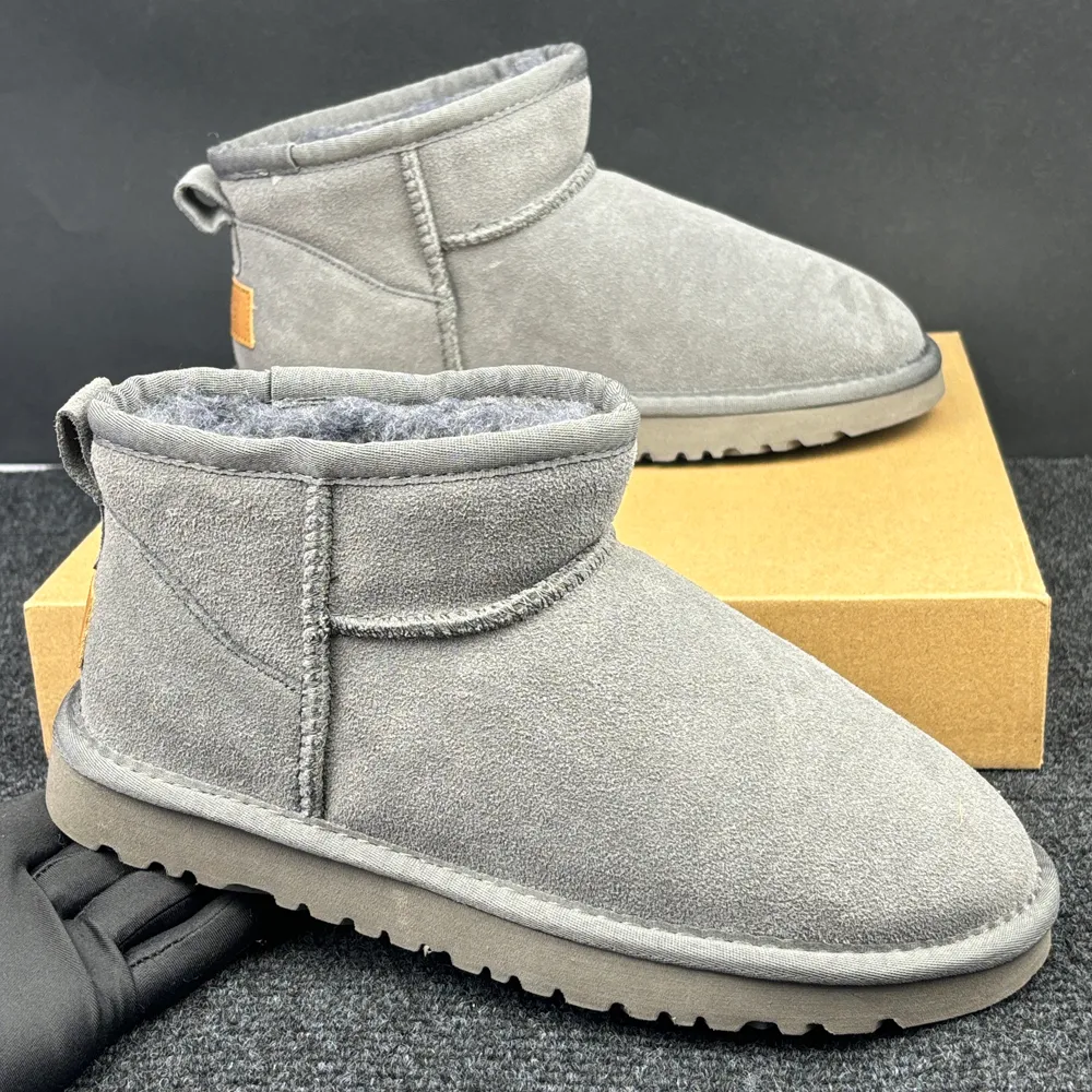 Winter Womens Designer Snow Boots Women Classic Dipper Super Mini Snow Boots Women With Cowhide Suede Platform, Australian Tazz Sheepskin Leather Wool, And Maroon Black Finish From Factory Goshoes002, Bulk $20.38 | Winter Womens Designer Snow Boots Women Classic Dipper Super Mini Snow Boots Women With Cowhide Suede Platform, Australian Tazz Sheepskin Leather Wool, And Maroon Black Finish From Factory Goshoes002, Bulk $20.38 |
