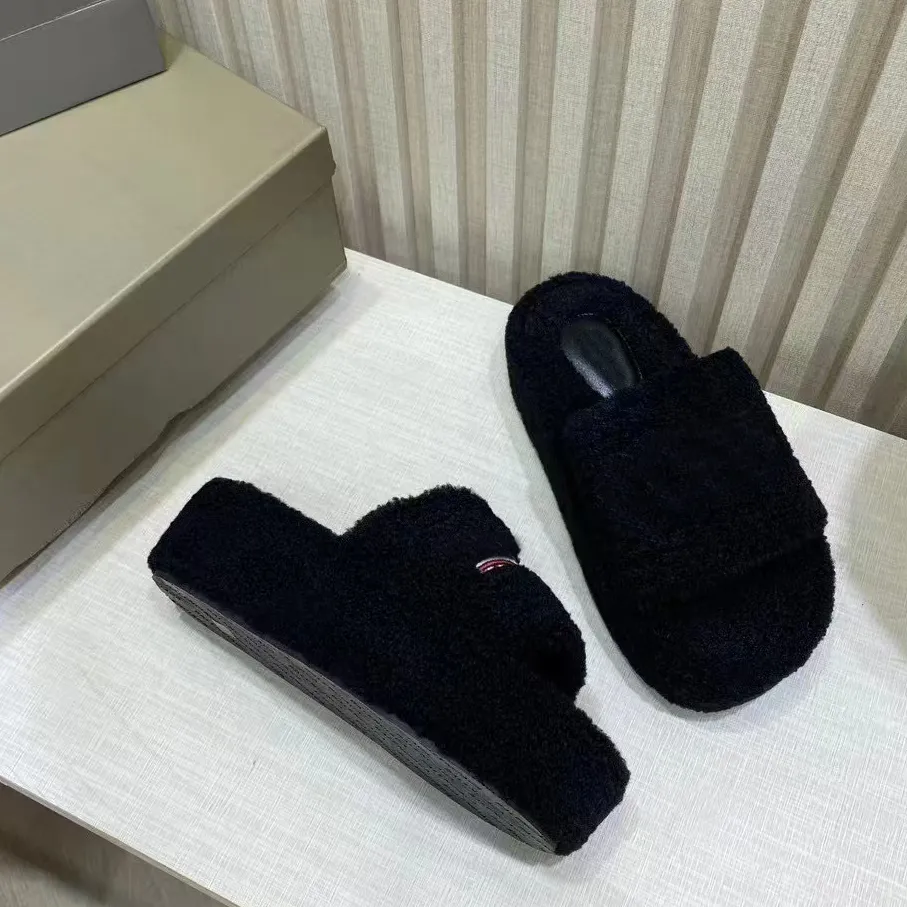 Men Dior Fur Slippers Fur Slides Dior Slippers Fluffy NIB