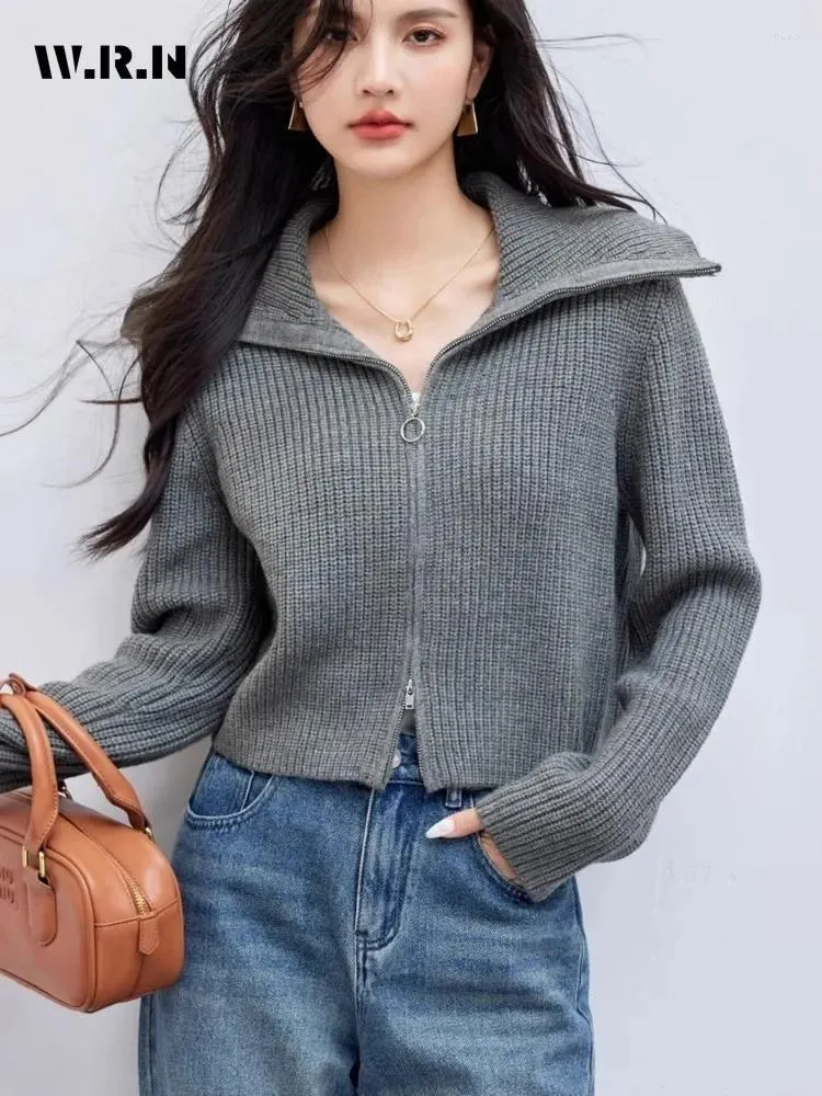 Casual Solid Color Zipper Turndown Collar Sweaters(4 Colors) Casual Solid Color Zipper Turndown Collar Sweaters(4 Colors)