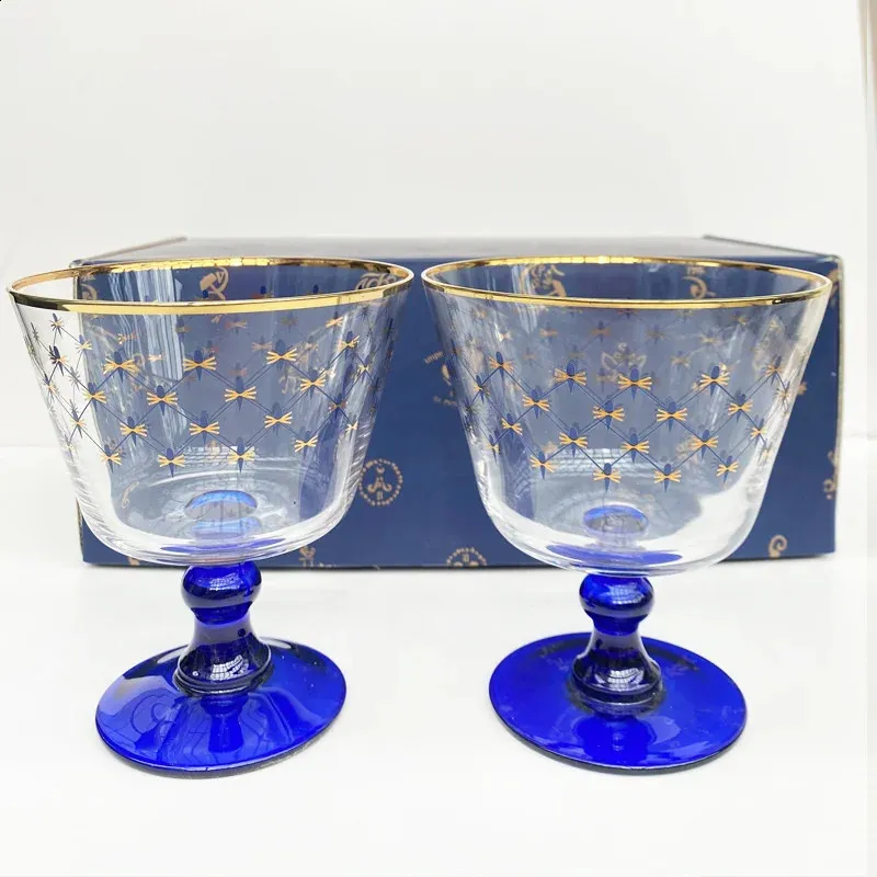 black glass wine The Wine Savant Classic Wine Glasses, Set of 2