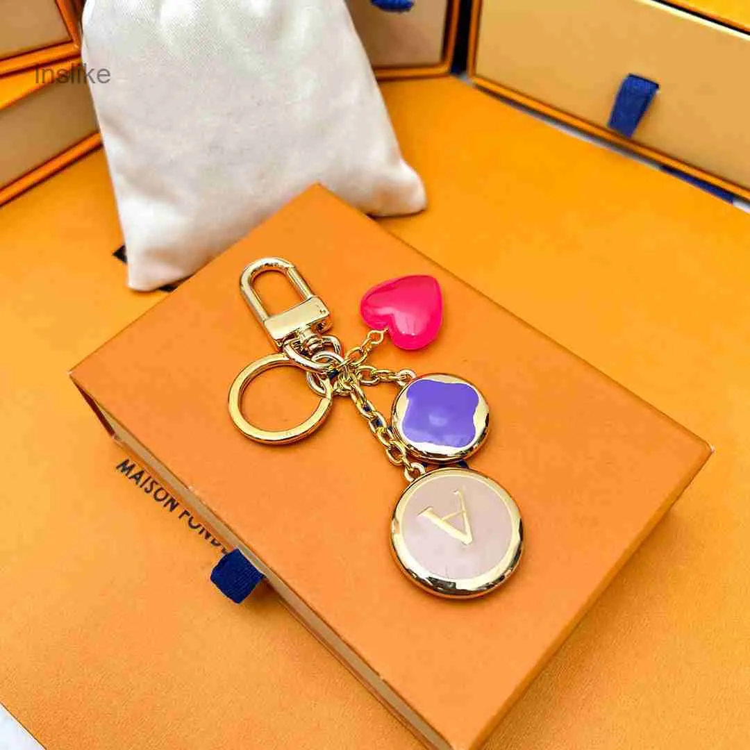 Designer Designer Keychain Luxury Fashion Brand Keychain Letter Flower ...