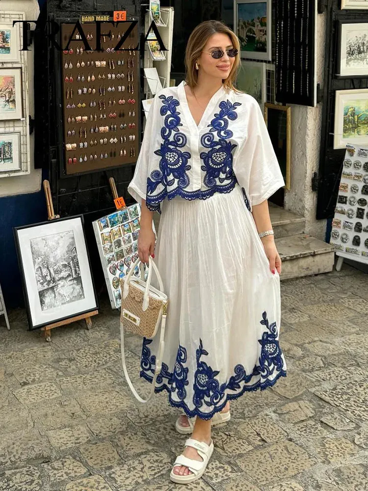 Beach embroidered skirt discount