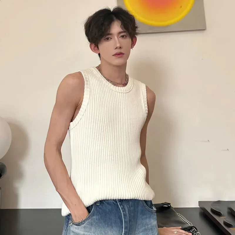 korean sleeveless top