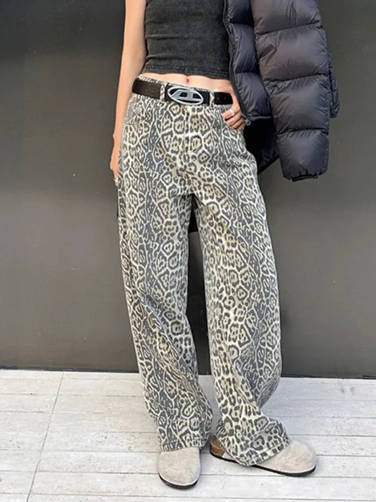 パンツ Leopard design straight wide denim pants Leopard design straight wide denim pants | Judin