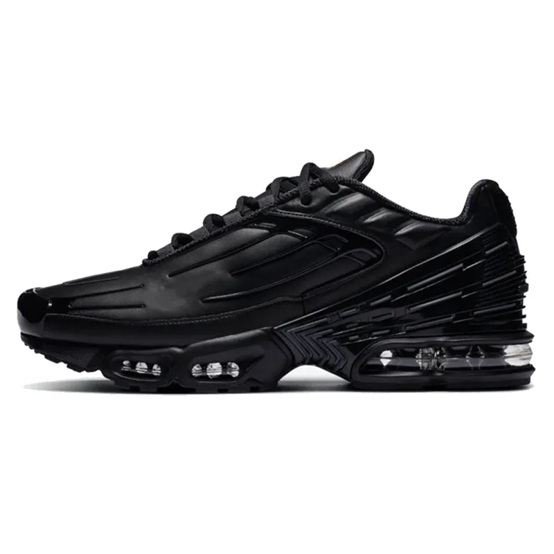 triple black tns women's
