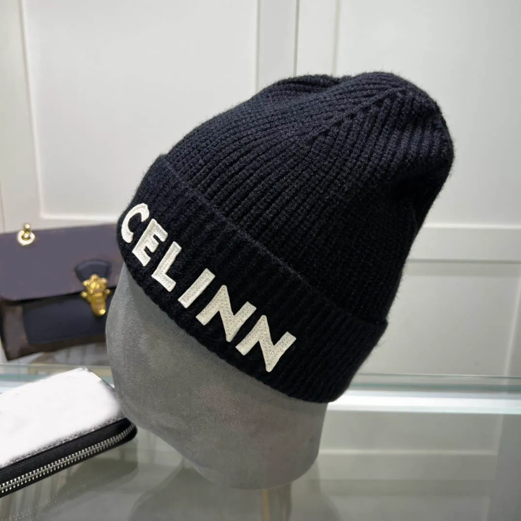 Luxury Designer Beanie Cashmere Hat For Women And Men Soft