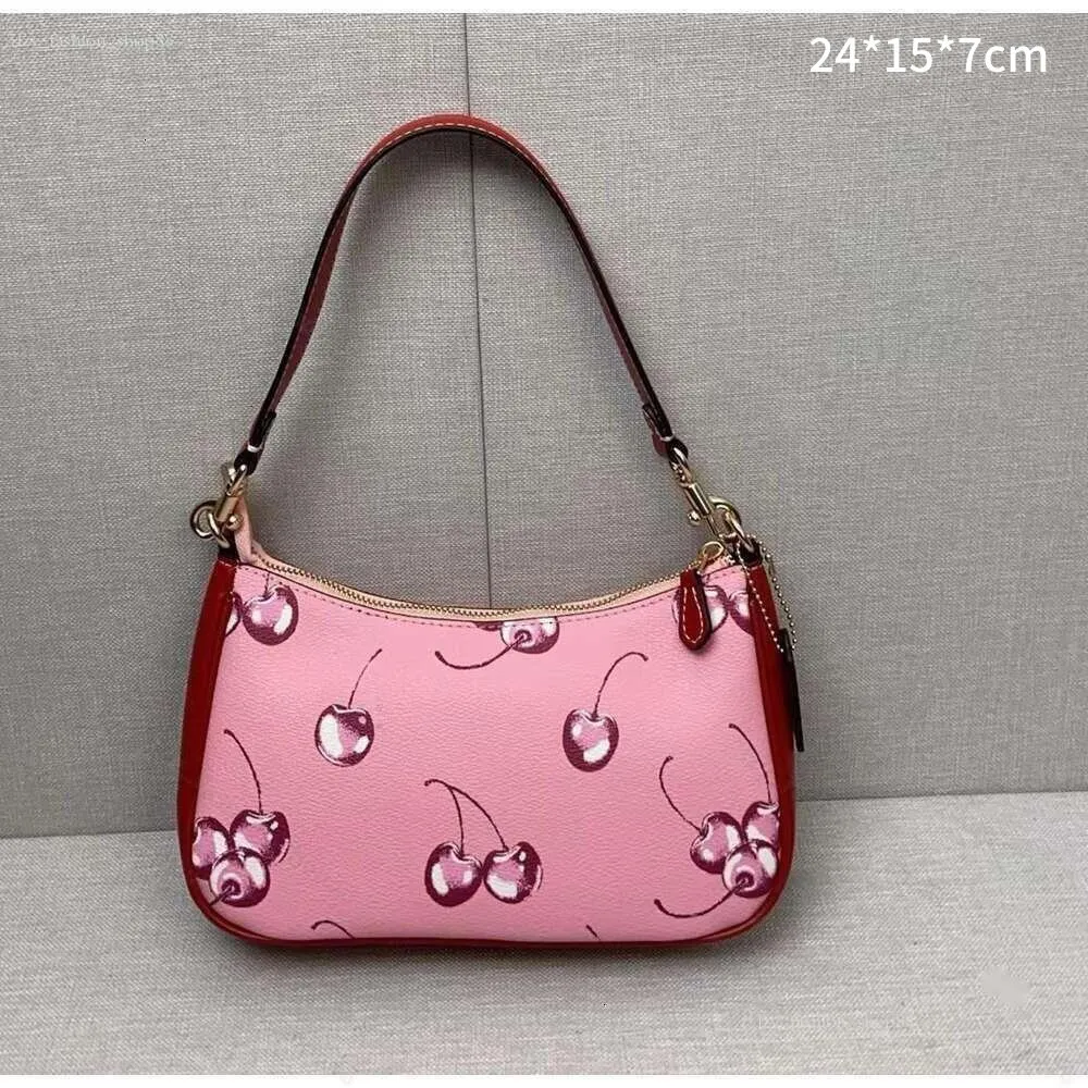 Designer Cherry Pink Shoulder Purse For Women Genuine Designer Cherry Pink Shoulder Purse For Women Genuine