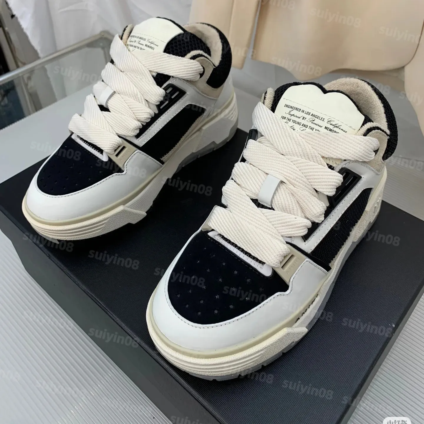 Classic Flat Shoes for Women: Designer Basketball SKEL TOP High Quality  Leather Lace-Up Sneakers