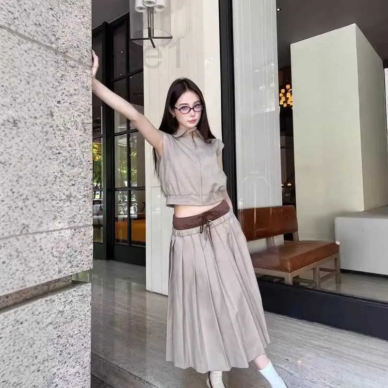 Two Piece Dress Casual Cotton Vest and Pleated Skirt with Leggings Spring  from Dhgate Two Piece Dress - price 88.02