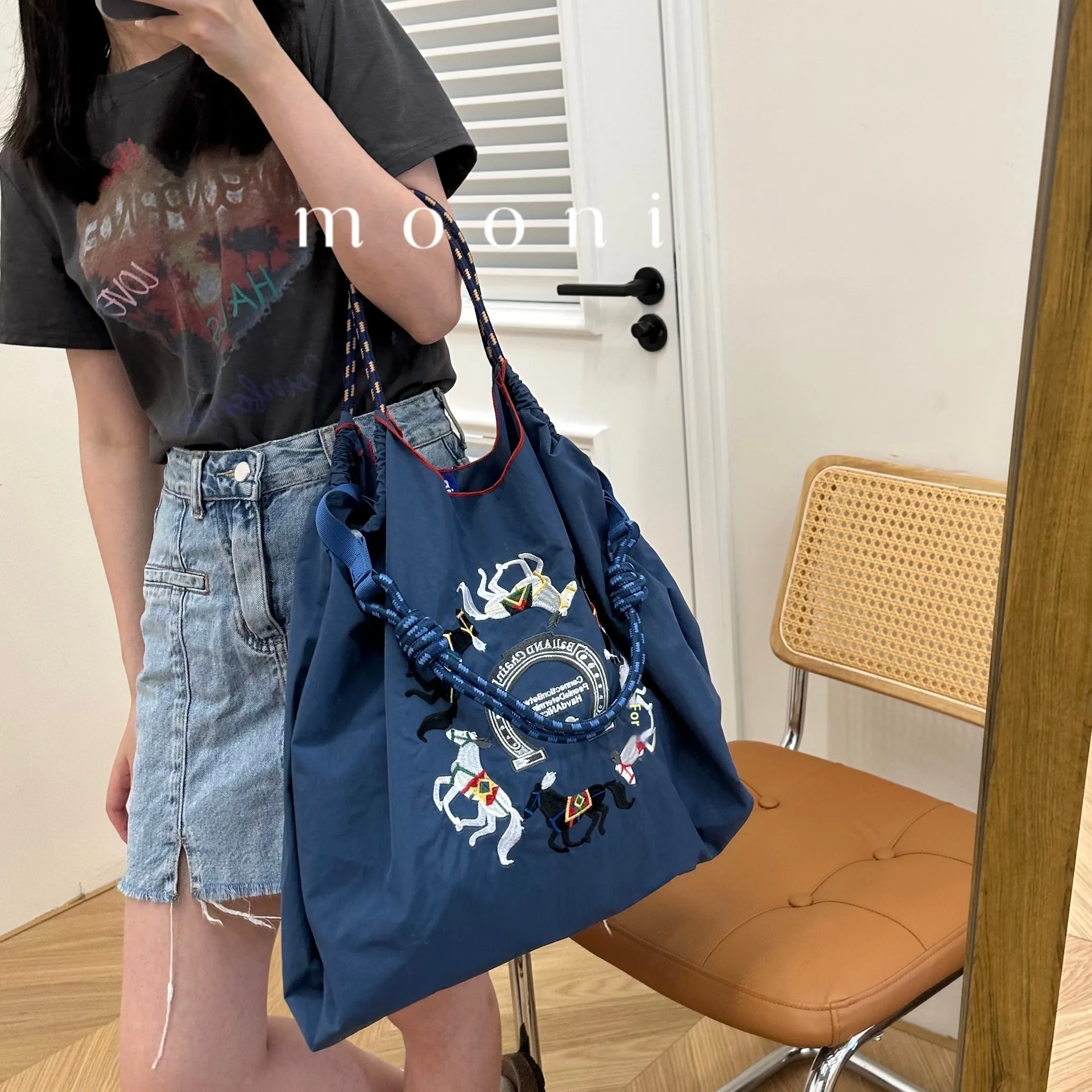 DHgate.com:Eco-Friendly Horse-Style Ball Chain Round Upper