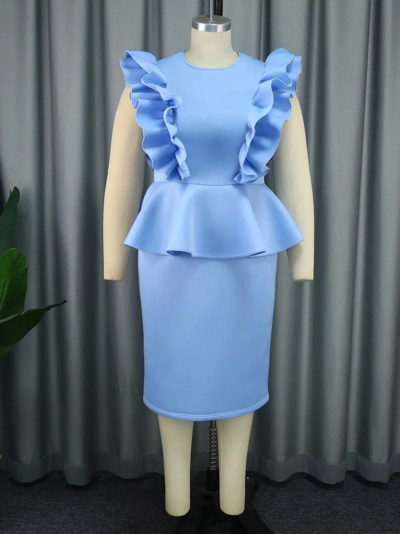 sachin and babi light blue dress Winter Dresses Outfits – Trends To Follow And How To Wear The Trend main image 1
