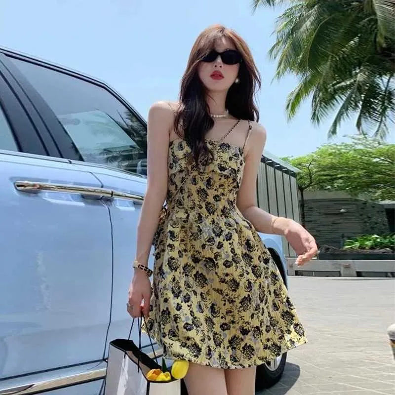 Spaghetti Strap Summer Dresses: Floral Print Mini Dress Backless Strapless Vacation  Dress For Women, Lightweight Daily Wear From Jichang_store1, $11.9 In Bulk  | DHgate.Com