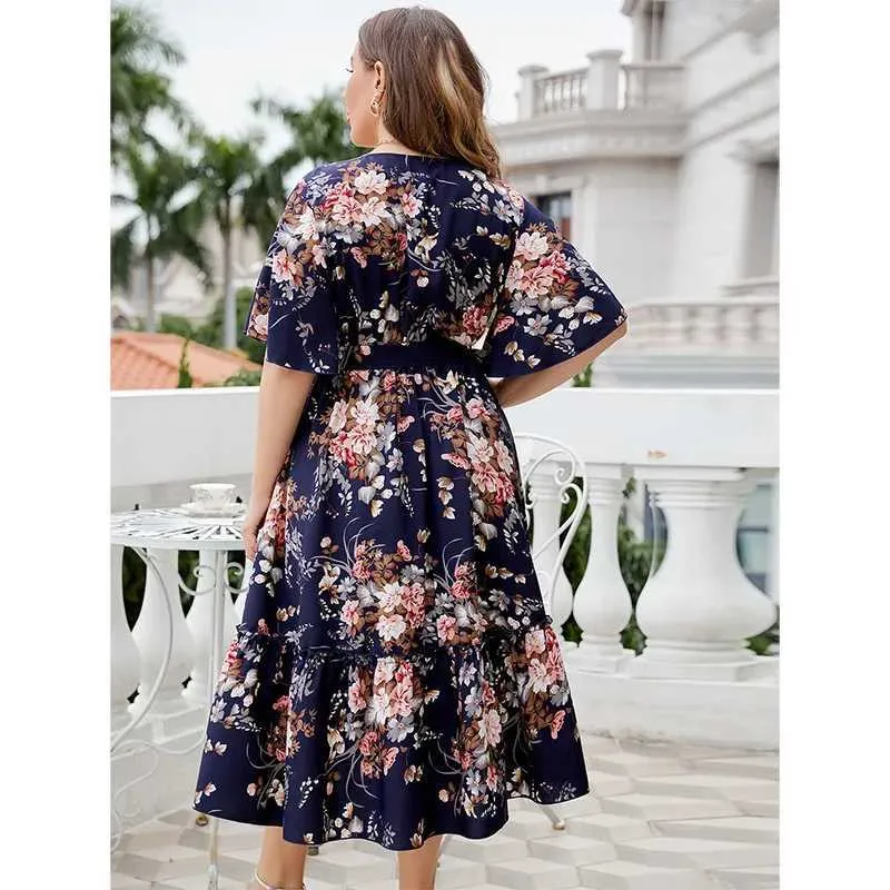 Plus Size Independently developed European and American foreign trade popular summer V-neck navy blue printed large Size dress M240924