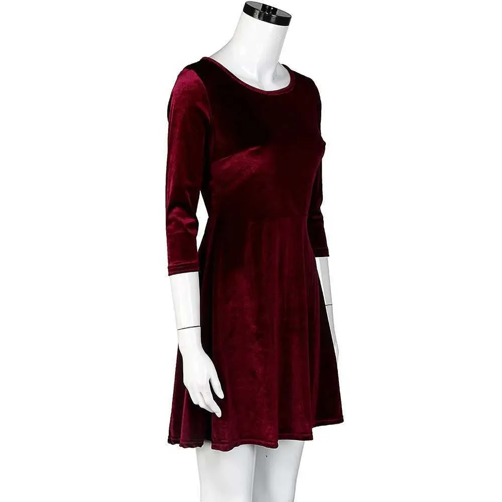 fitted lace wedding dress Worthy Threads Holiday Twirly Dress - Red