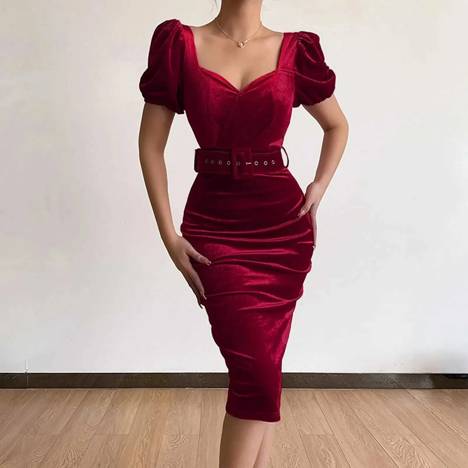 red short sleeve bodycon dress Shapewear Bodycon Midi Dress | Low-Back Square Neck