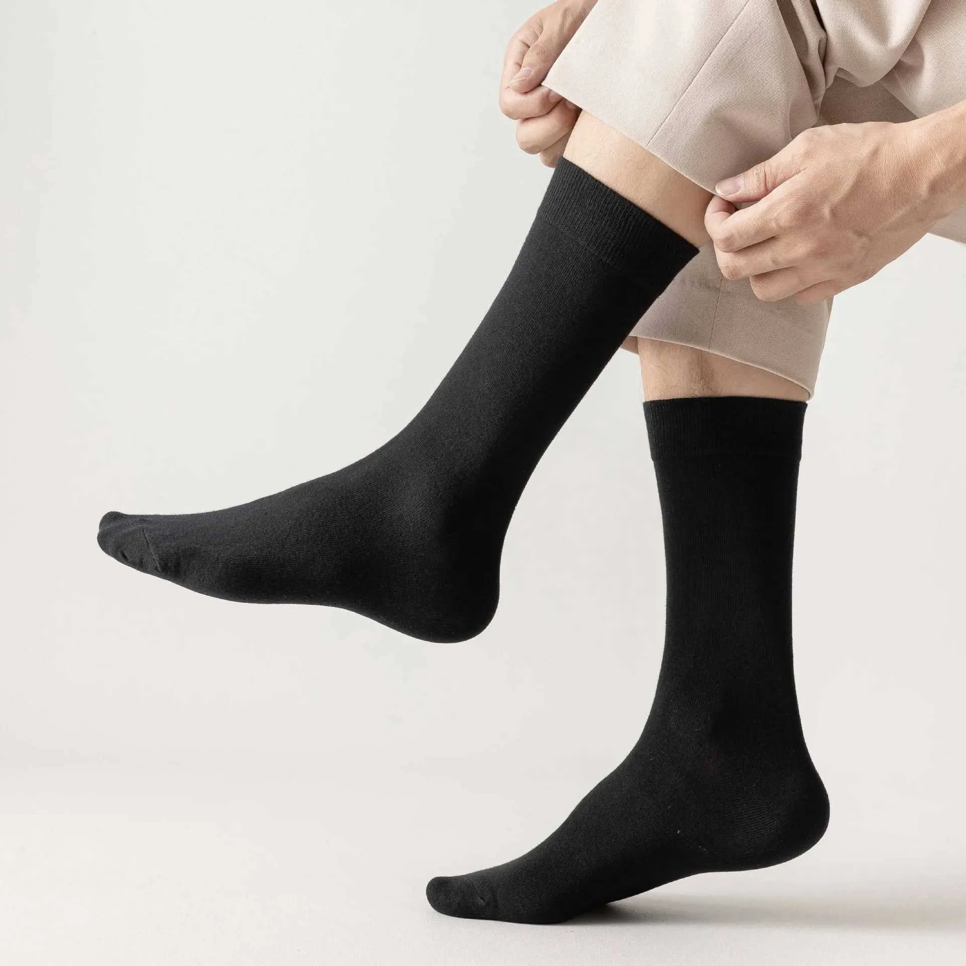 High-Quality Men's Black Cotton Dresses and polypropylene socks - 5 Pairs in Plus Sizes 41-46, Breathable and Perfect for Changchun Autumn/Midship -