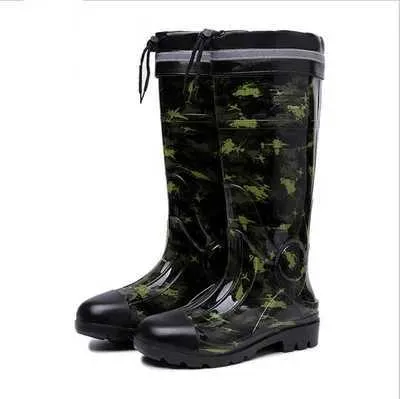 Mens Camo Waterproof Rain Boots PVC Rubber, Low Heel, Non-Slip