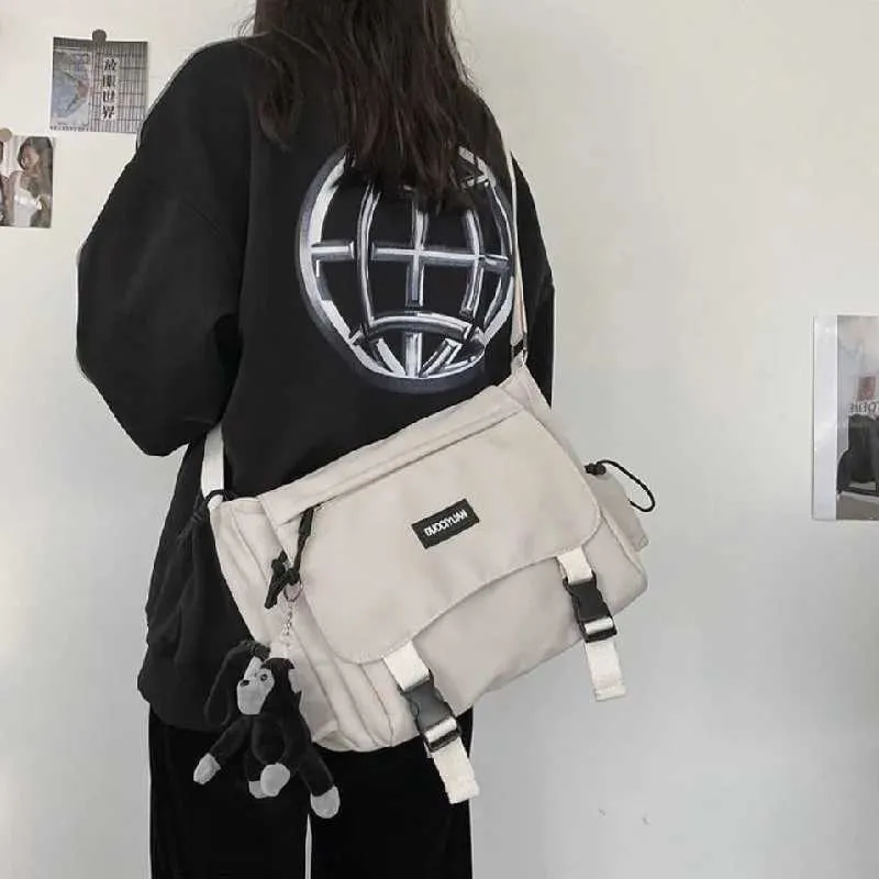 DHgate.com:Canvas Messenger Bag for Women - Large Capacity