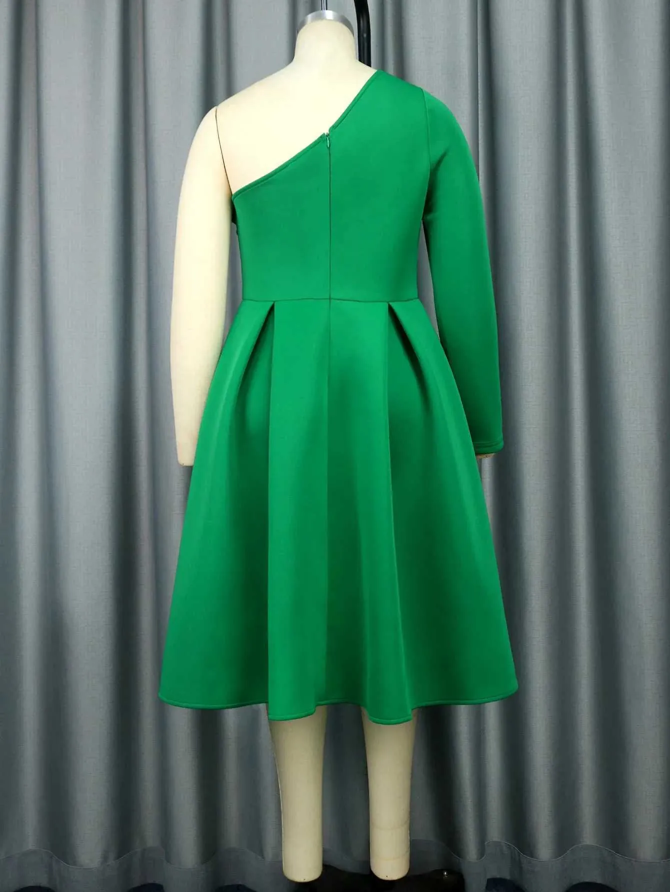 green emerald velvet dress pretty AUGUST|Plus Size Pleated Sleeveless V-Neck Midi Chiffon Wedding  Guest Dress