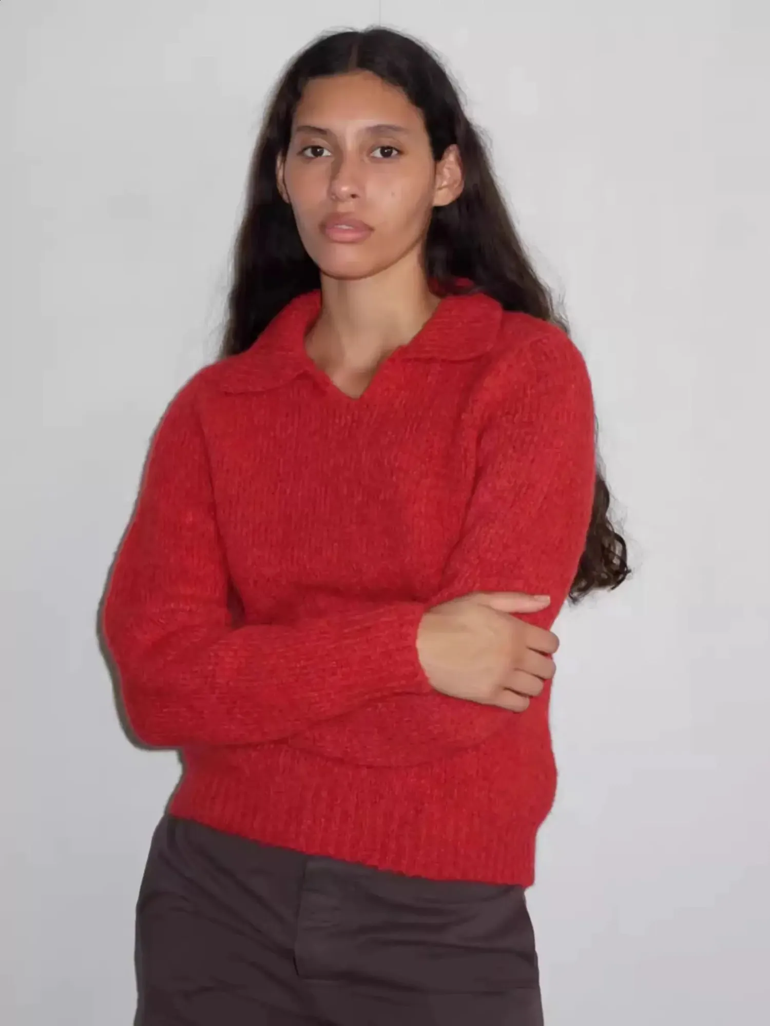 DHgate.com:Womens Red Wool Blend Crochet Lapel Sweater with Letter 