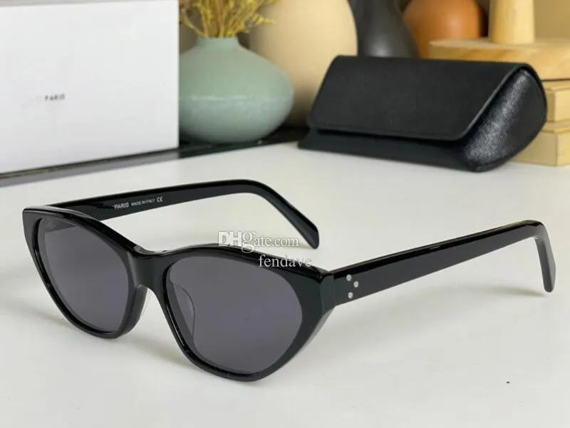 Cat Eye UV400 Protection Sunglasses with Case AVAWAY Cat-Eye Sunglasses Womens Polarized UV Protection  main image 2