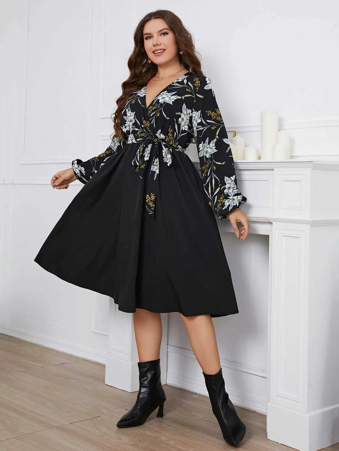 Plus Size Black Velvet Floor-Length Trumpet Dress with Ruffled Collar and  Flare Sleeves 3XL 4XL from Dhgate Plus size Dresses - price 31.1