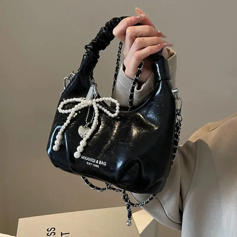 Bottega Veneta Pouch Shoulder bag 410860 | Collector Square