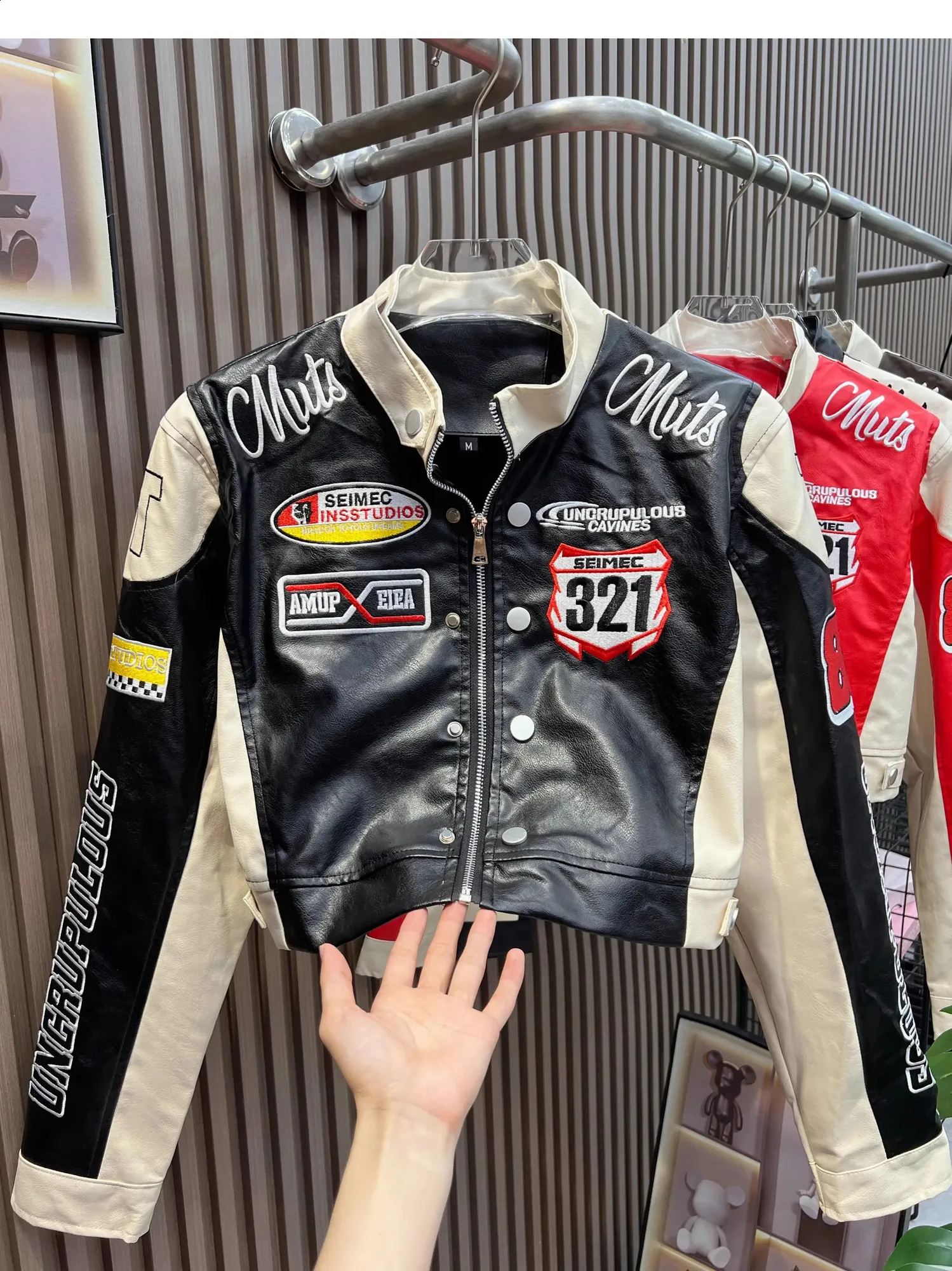 Womens Retro Embroidered Motorcycle PU Leather Jacket Casual
