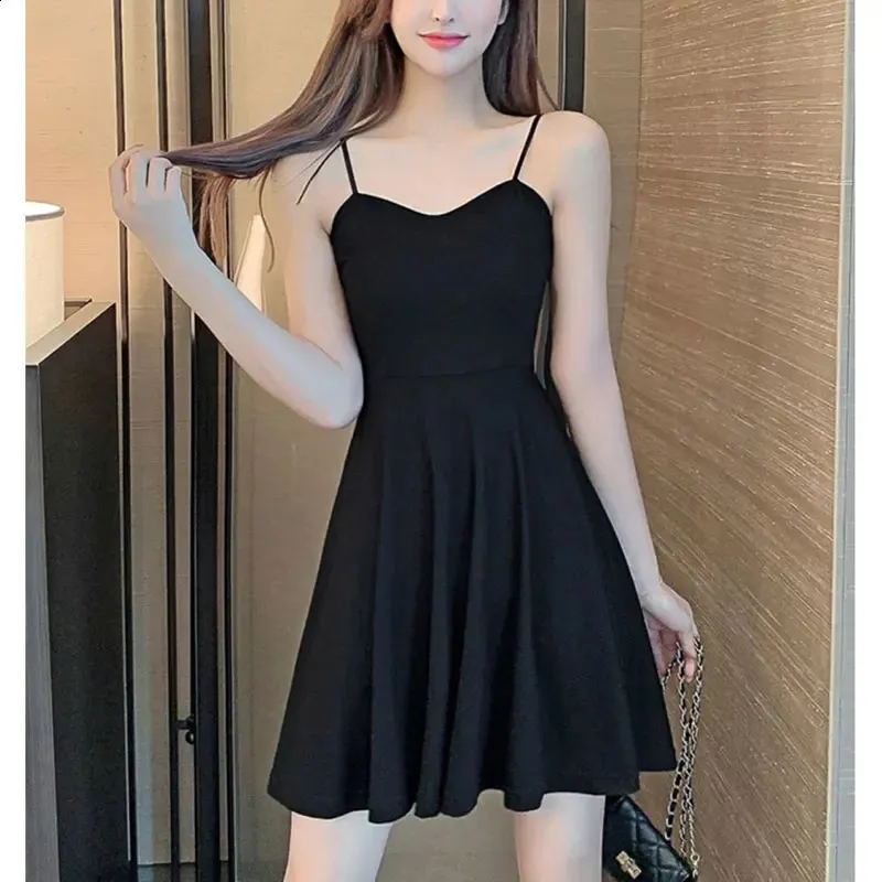 green emerald velvet dress Buy Now - Fitted Korean Dress