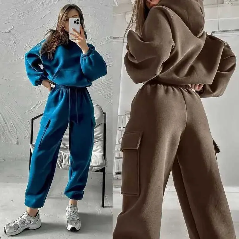 Womens Hoodies Sweatshirts Womens Hoodie Two Piece Sweatshirt Zip Up Hoodie Pocket Pantyhose Drawstring Set Trouser Sportswear Autumn T240926 From 5 31 DHgate