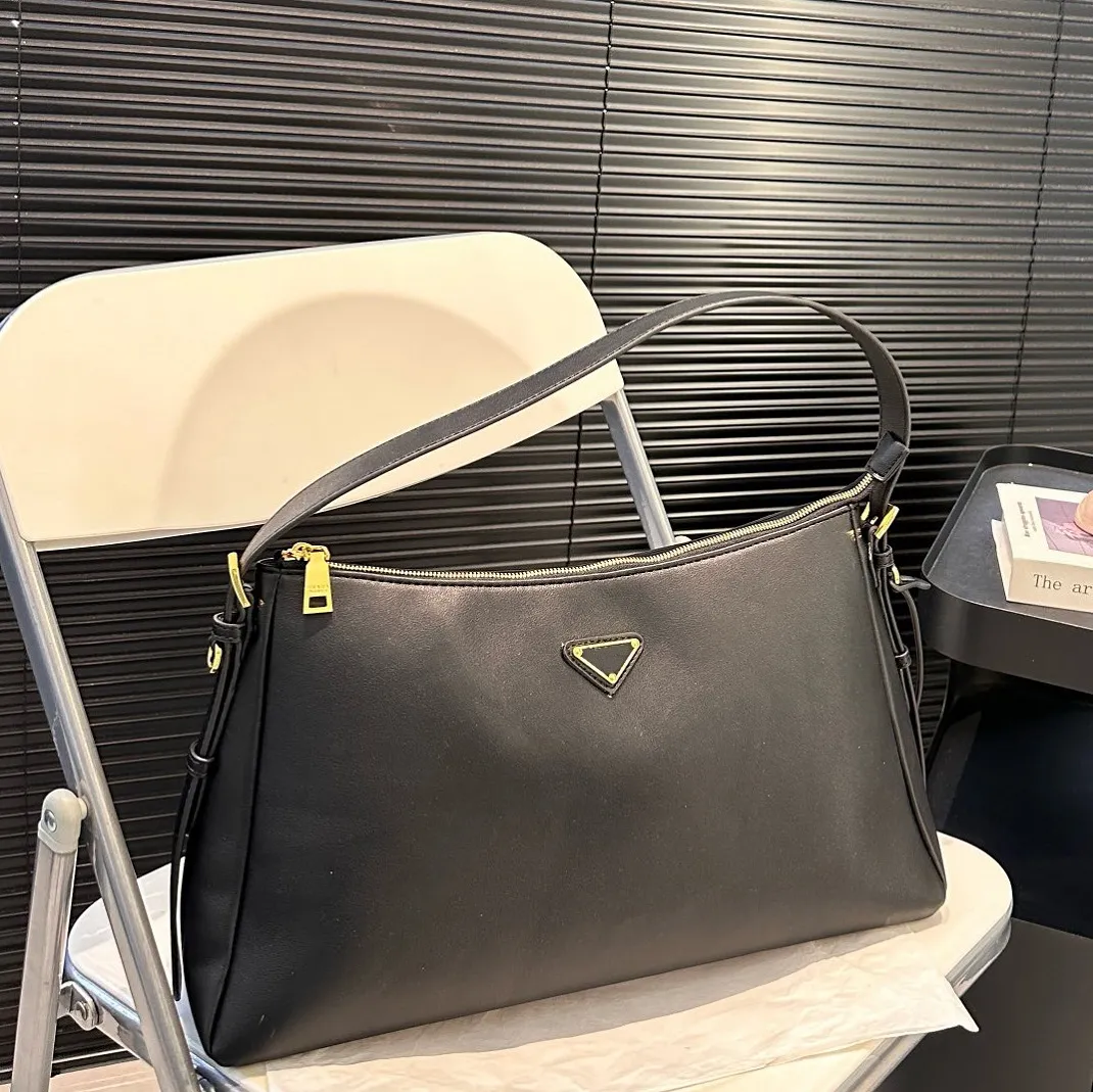 Designer Leather Tote Black Leather Handbag With Wallet 2022 Collection ...