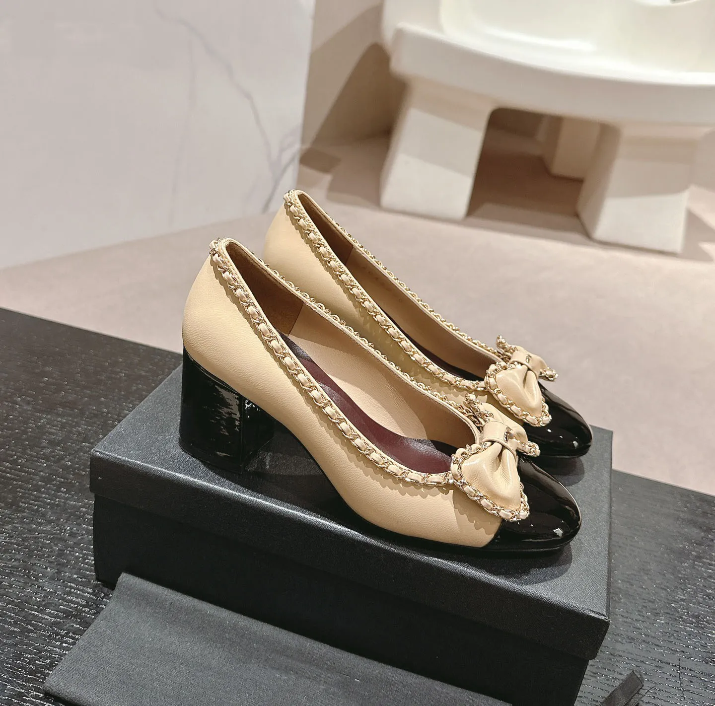 Womens Leather Pumps Flat and Low Heel Dress Shoes with Buckle and Ruffles  for Spring, Summer, and Fall from Dhgate Dress Shoes - price 95.48
