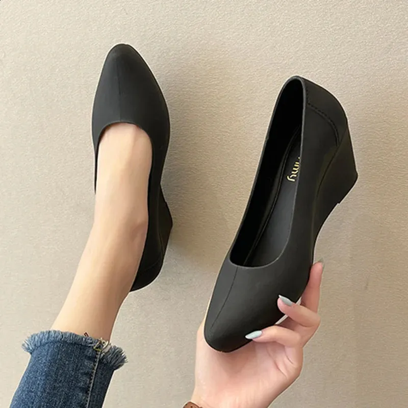 Flat jelly shoes primark sales