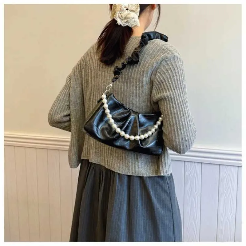DHgate.com:Premium Pleated Shoulder Bag: Womens Fashion PU
