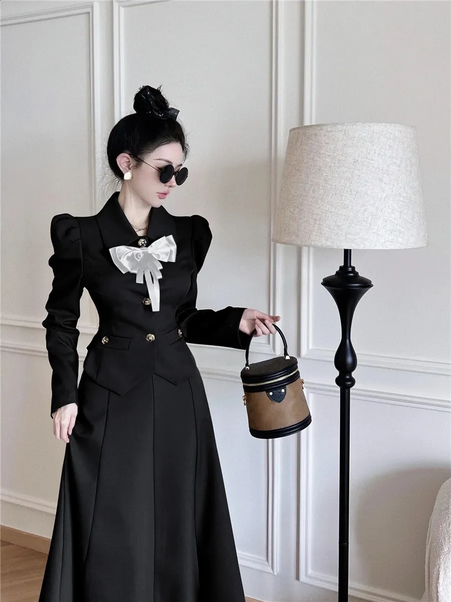 princess polly baby blue dress Chinese Style Wool Coat for Women  Red & Black Statement Winter Outerwear