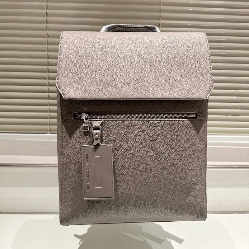 Premium Quality Mens Business Travel Backpack: Large Capacity