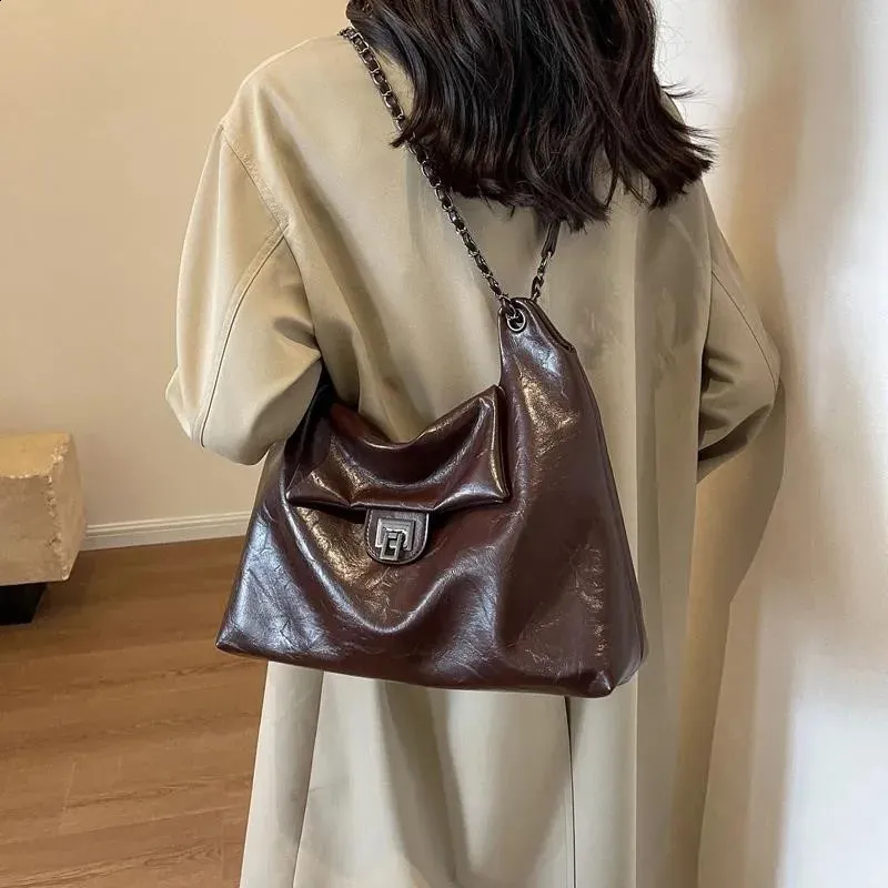 佳奈子　RP8　合皮　L字　引取 1345712.jpg