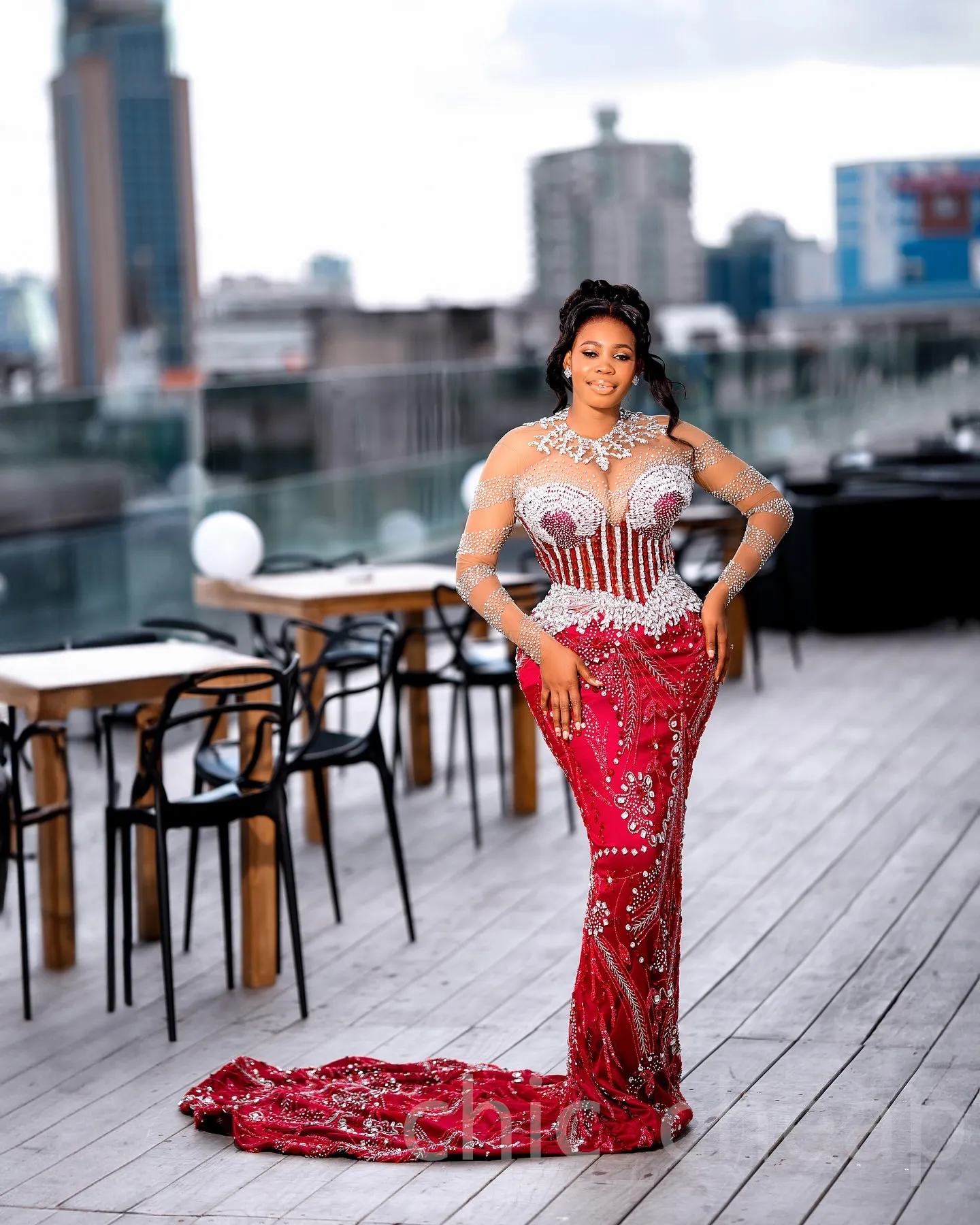 Mermaid Prom Dress Burgundy Sequined Lace with Rhinestones Crystal Beaded  Applique and Sweep Train Evening Gown with Jewel Neckline from Dhgate Prom  Dresses - price 379.9