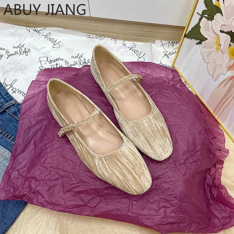 Women's Velvet Ballet Flats: Square Toe Mary Janes with Buckle Strap ...