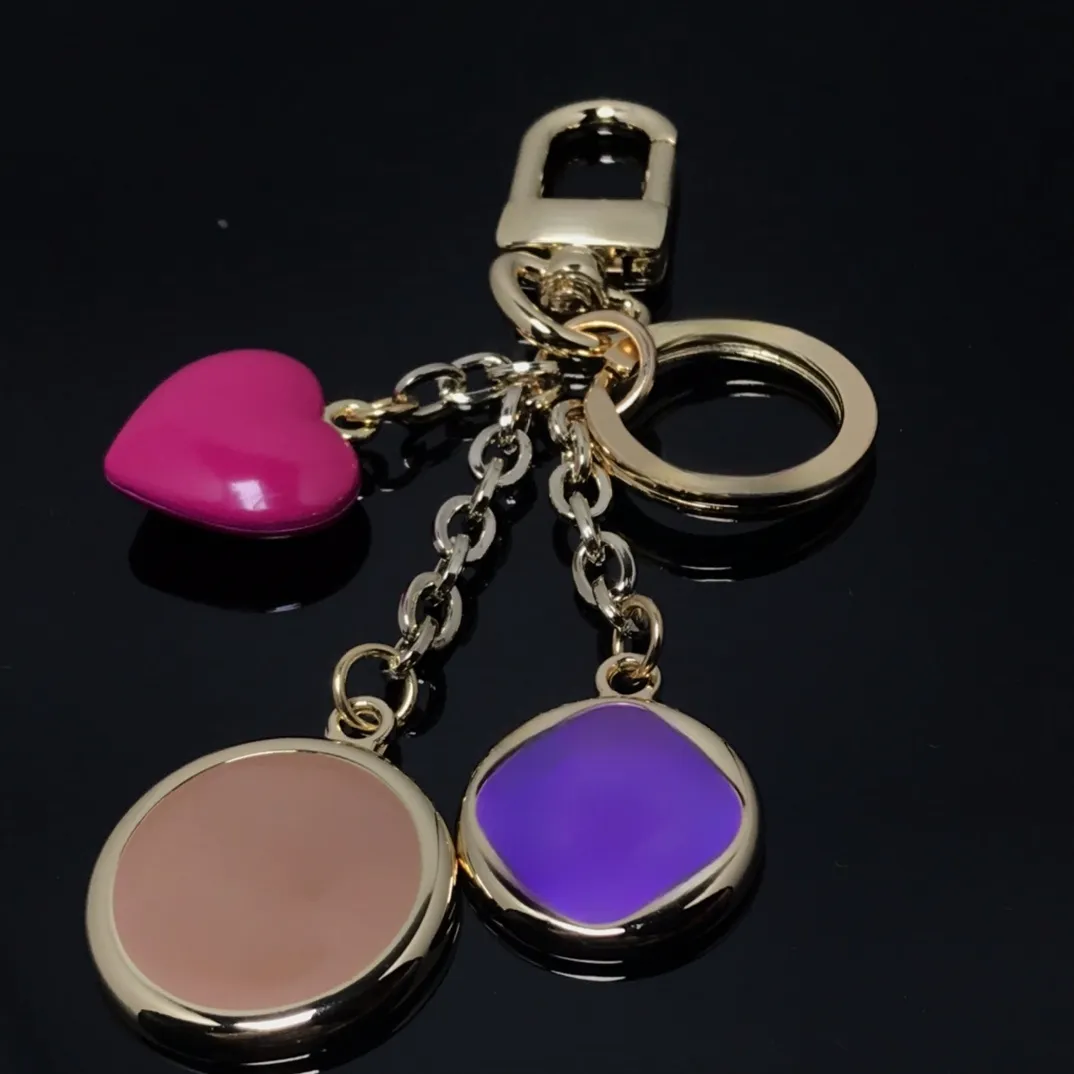 Metal Lock Chain Letter Keychain with Underarm Buckle - Fashion ...