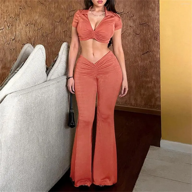 Roupas de ginástica Mulheres Collar Ruched Camiseta e Calças Flare Set Duas Peças Terno Petite Mulheres Ternos Equipados Roupas de Peça para