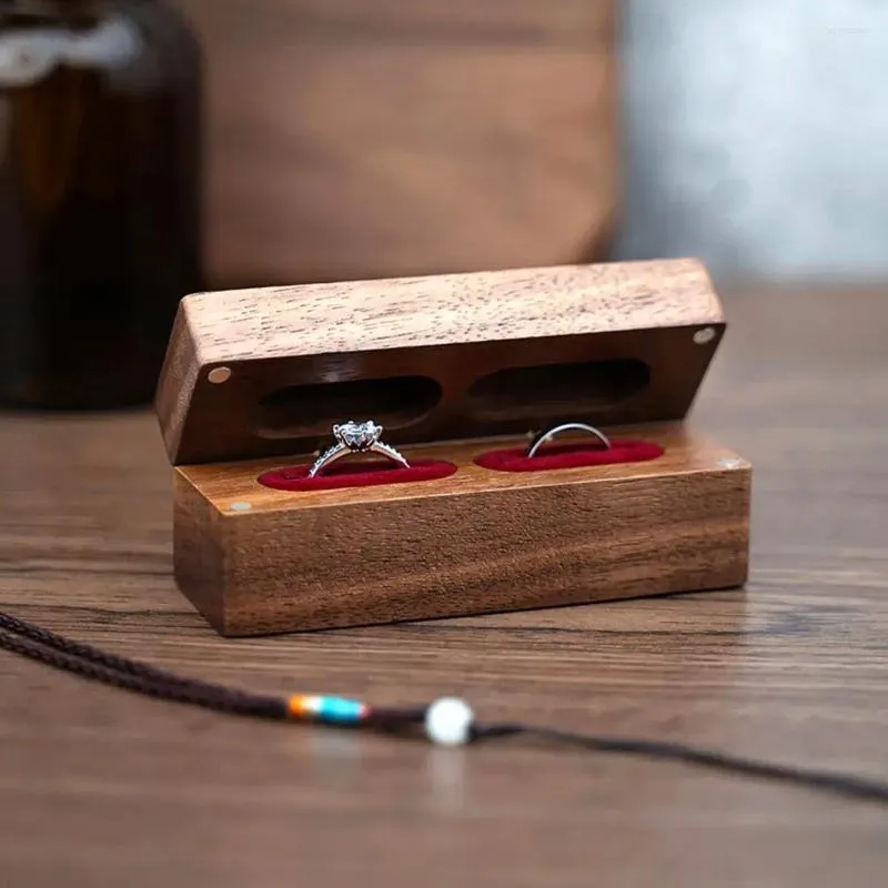 Bolsas de joyería Caja de anillo de compromiso Exquisito soporte de madera con forro suave para propuesta Boda Navidad