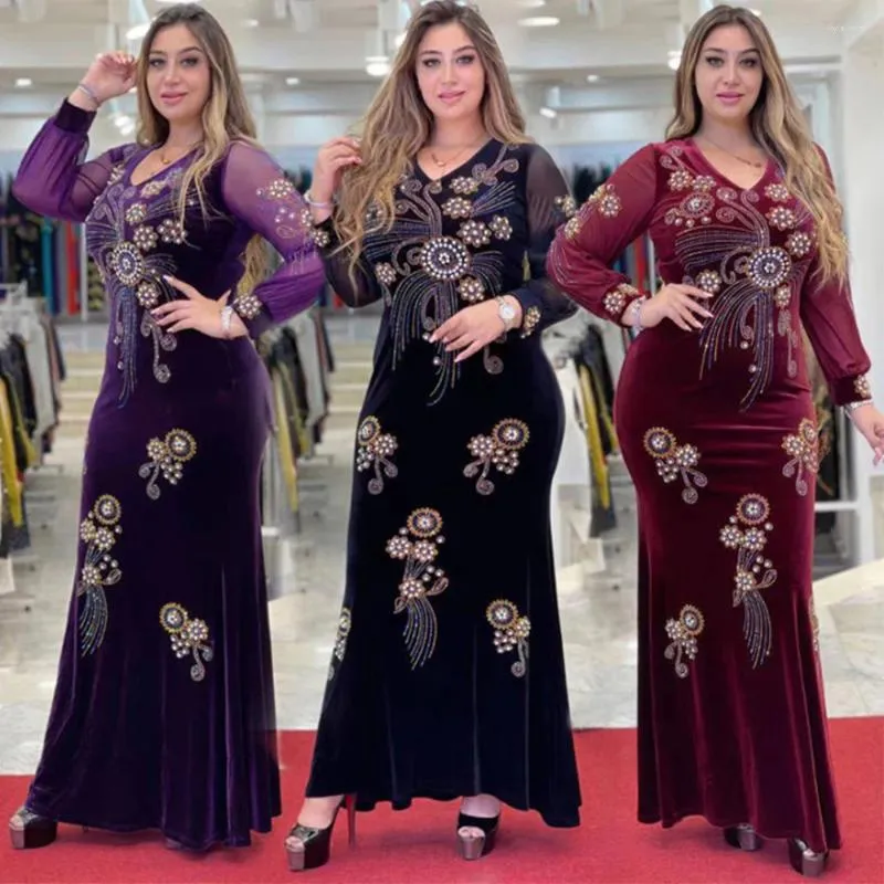 Etniska kläder Arabiska mantel kvinnor turkiska mode blommor dubai strass lång klänning muslimska damer affär bankett