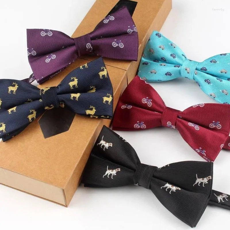 Pajaritas Moda Hombres Mujeres Coreano Casual Poliéster Jacquard Dibujos animados Bowties Boda Banquete Traje Camisa Cuello Corbatas Bowknot