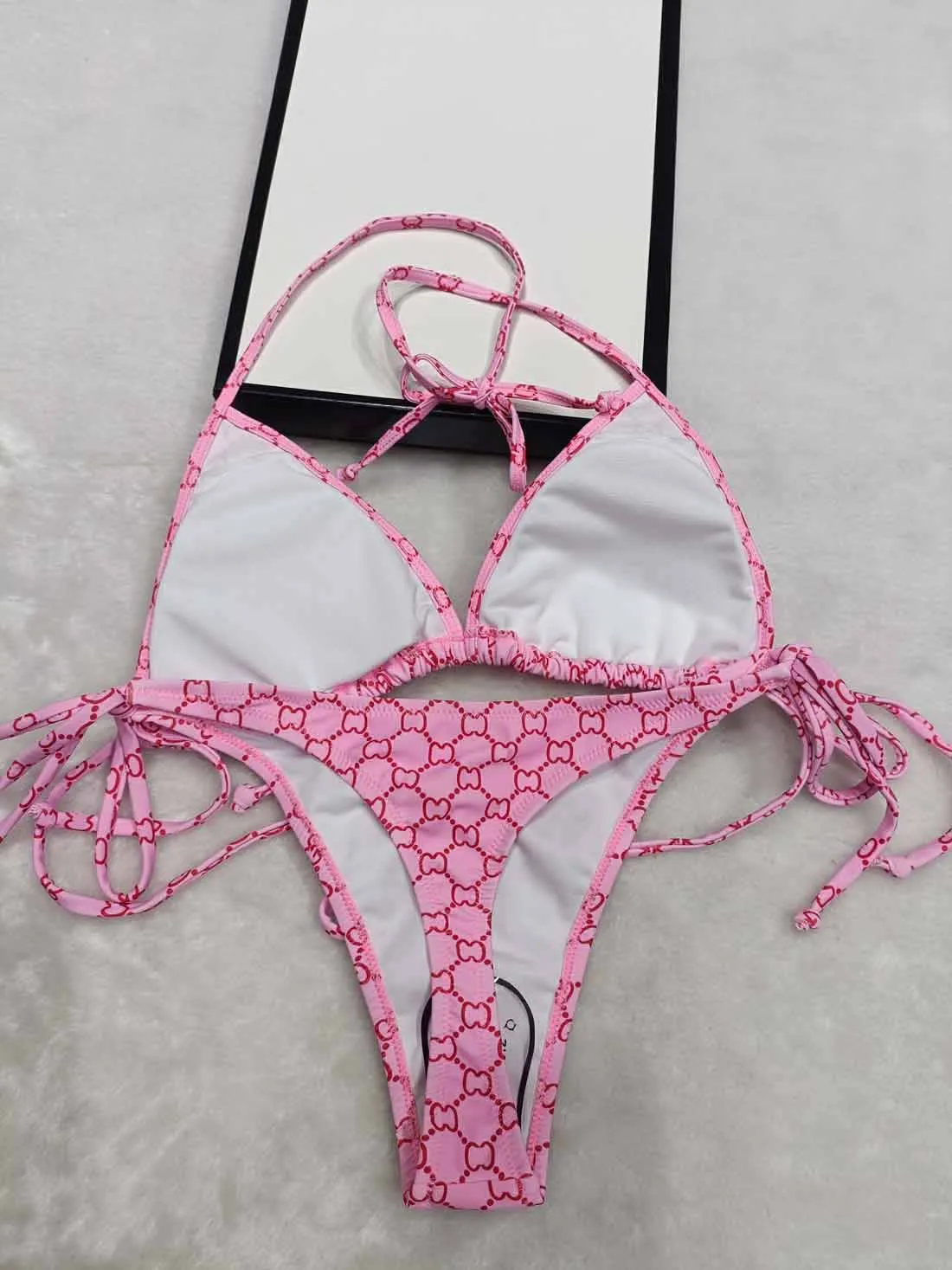 Damesbikini-ontwerper Sexy strandbikini's zwempak Mode Letter Bedrukt Kanten Zomer Split Badpak bikini's voor damesthong Gemengd Luxe merken swimwea