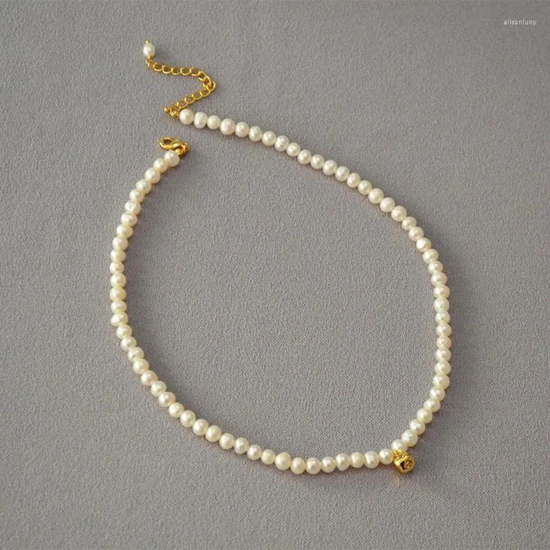 Hänghalsband sötvatten barock pärla chocker vintage guld pläterad koppar pärla charm elegant design kvinnor halsband
