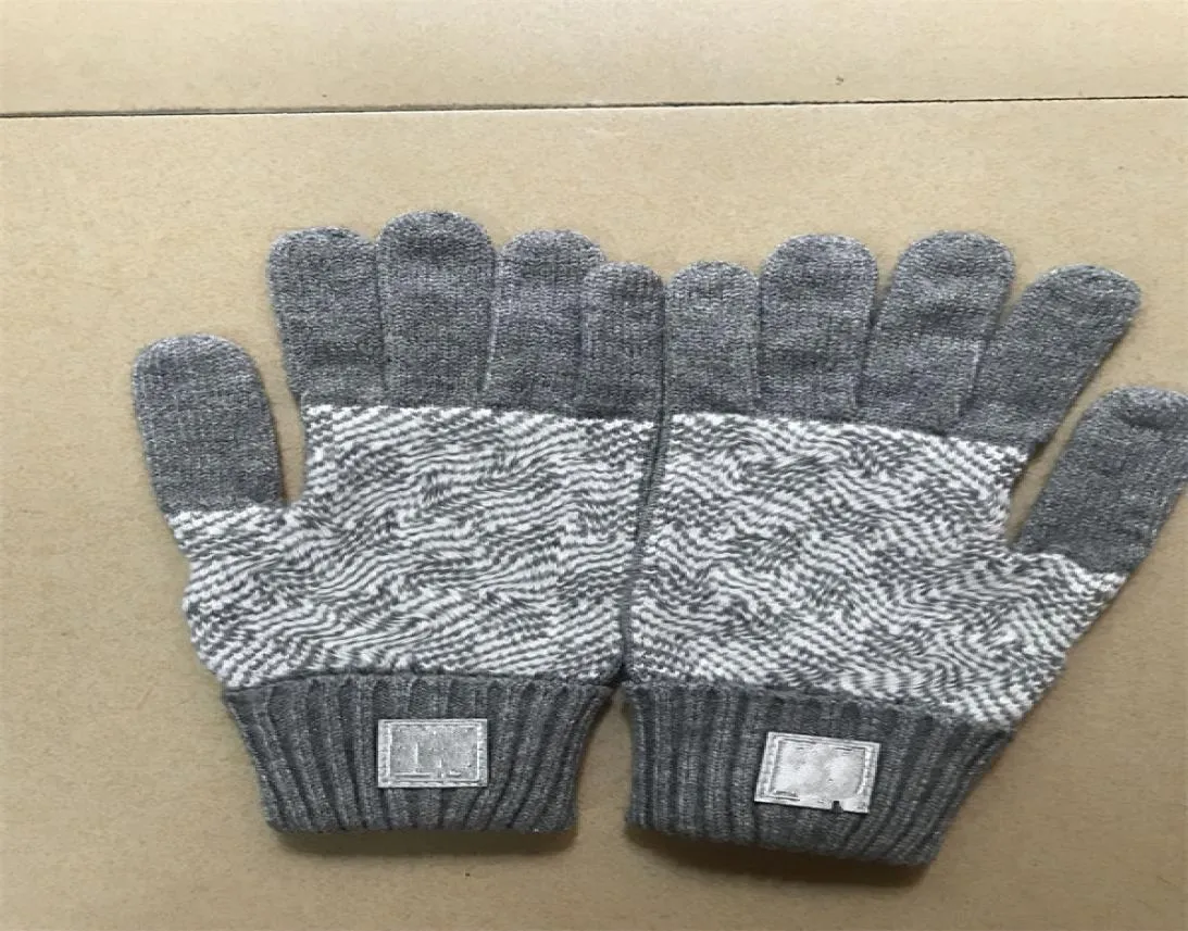 2021hh tricot automne gants de couleur unie designers européens et américains pour hommes femmes écran tactile gant hiver mode mobile smar2887652
