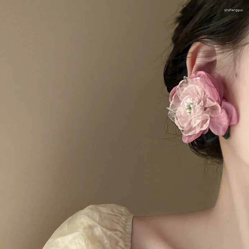 Studörhängen Big Pink Yarn Flower for Woman Accessories Elegant Fashion Earings Kvinnsmycken