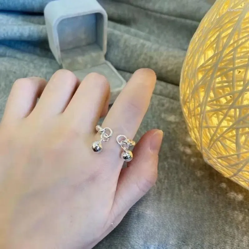 Cluster anneaux uniques deux petites cloches adaptées à la mode de bijoux mignonne / romantique pour femmes