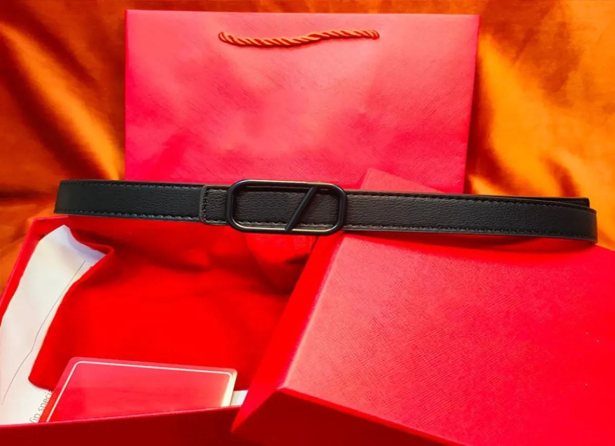 Cinturón de diseñador de lujo Cinturones para hombre de color sólido para mujeres diseñadores Clásico letra negra Vintage Pin aguja Hebilla Cinturones 9 colores Widt3240493